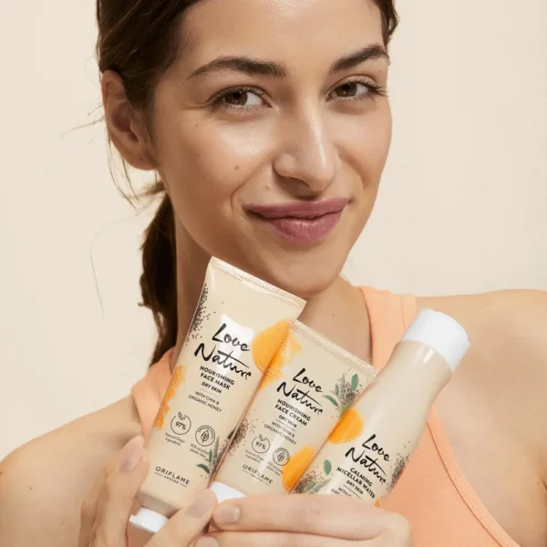 Nourishing Face Mask with chia & organic honey